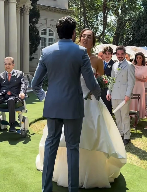 Casamento de Lara, filha de Faustão por Reprodução