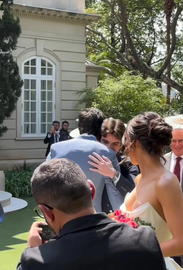 Casamento de Lara, filha de Faustão por Reprodução