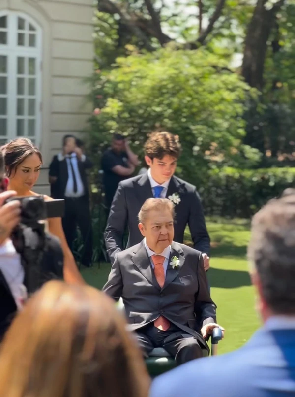 Casamento de Lara, filha de Faustão por Reprodução