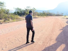 Imagem - ACM Neto critica obra incompleta na Bahia: 'Jerônimo prometeu 30 km de estrada, mas só construiu 1km’