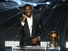 Imagem - Bola de Ouro 2025: Com Raphinha em 5°, Dembélé é eleito o melhor jogador do mundo