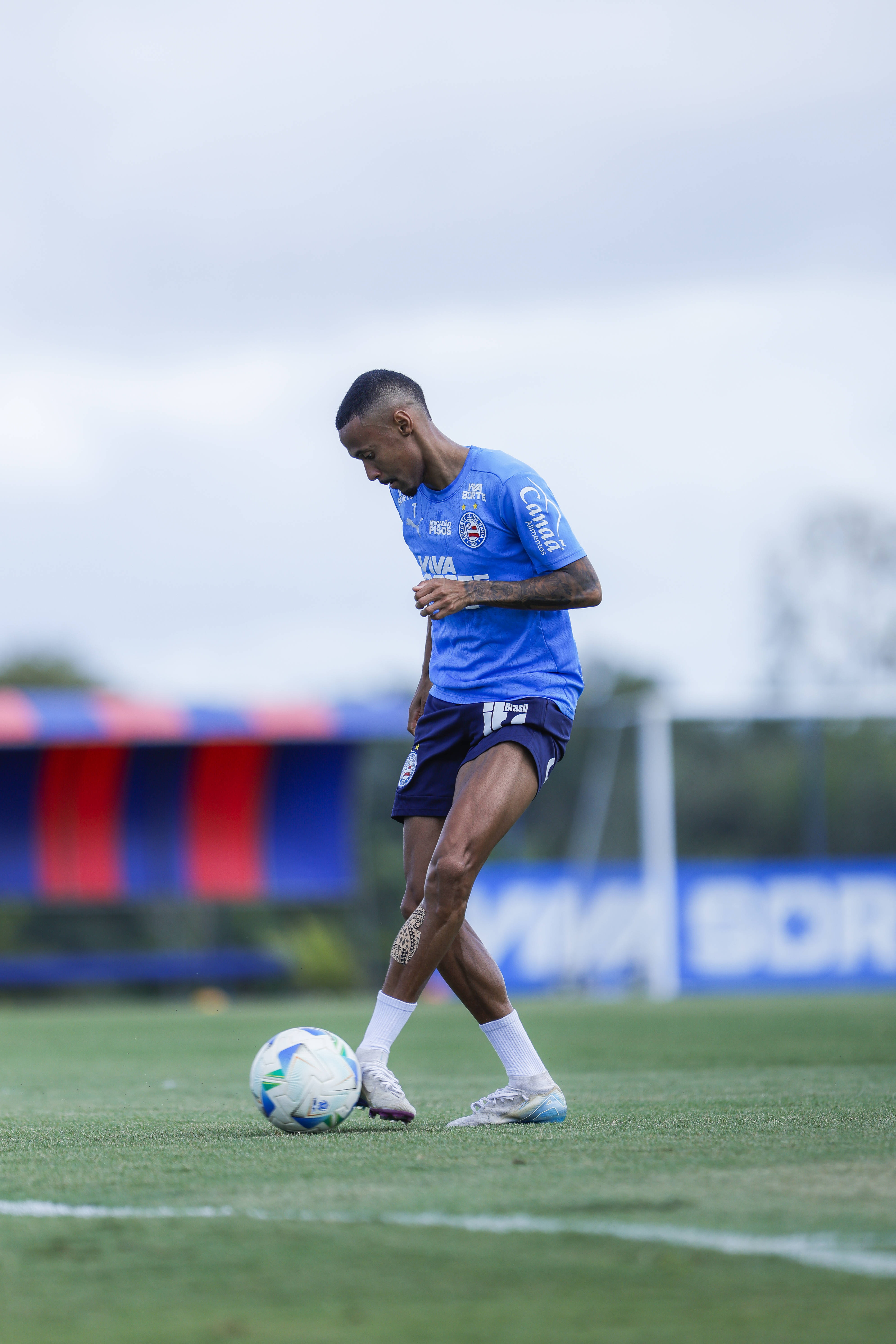Ademir durante treino do Bahia por Rafael Rodrigues/EC Bahia