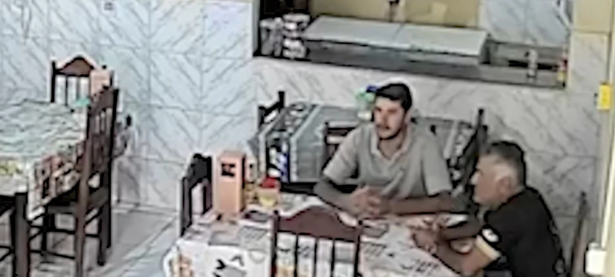 Imagens de câmeras mostram sequência da execução de homem por Reprodução