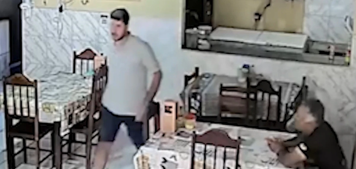 Imagens de câmeras mostram sequência da execução de homem por Reprodução