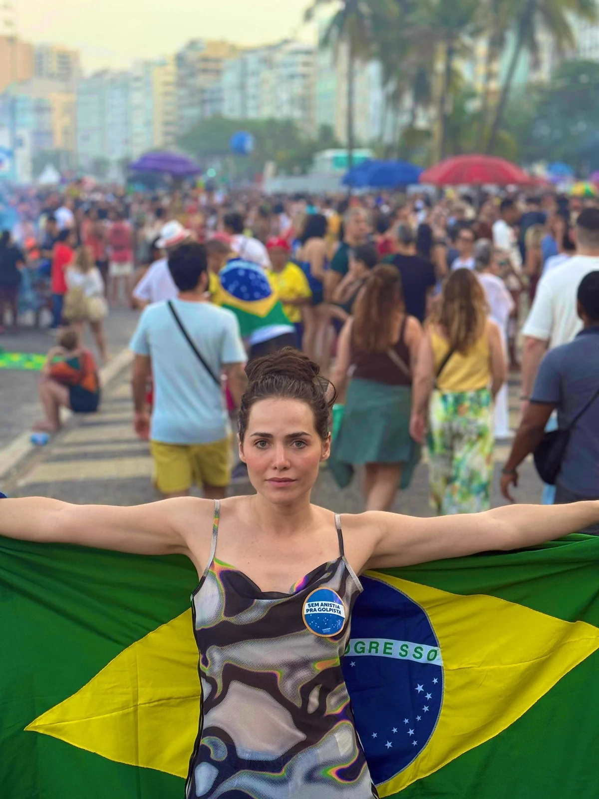 Letícia Colin por Reprodução