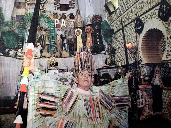 Padre Pinto durante uma das celebrações que rendeu polêmica na imprensa