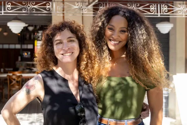Rosane Svartman e Sheron Menezes  por Reprodução