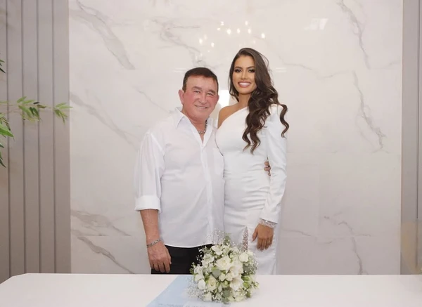 Calita Franciele e Amado Batista por Reprodução/Instagram
