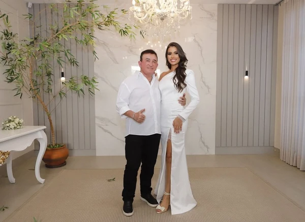 Calita Franciele e Amado Batista por Reprodução/Instagram