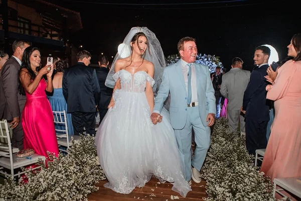 Calita Franciele e Amado Batista por Reprodução/Instagram