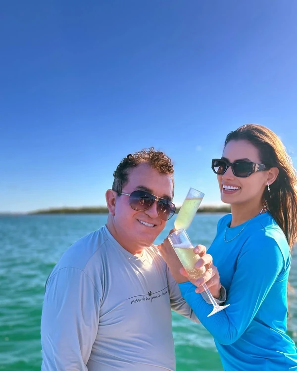 Calita Franciele e Amado Batista por Reprodução/Instagram