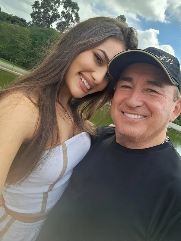 Calita Franciele e Amado Batista por Reprodução/Instagram