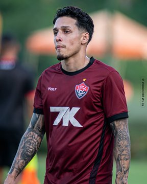 Elenco do Vitória treinando em preparação para encarar o Grêmio (23/9) por Victor Ferreira/EC Vitória