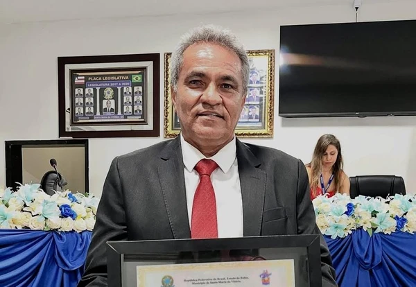 ex-prefeito de Correntina, Nilson José Rodrigues, popularmente conhecido como Maguila (PCdoB)
