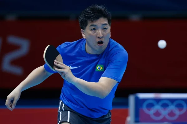 Hugo Hoyama 