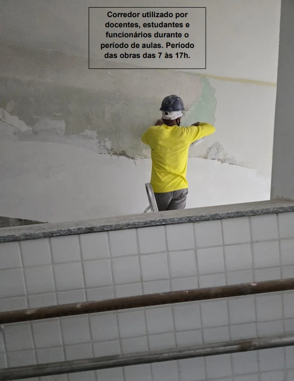 Obras causam transtornos em colégio estadual de Salvador por Reprodução