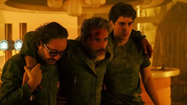 A chegada dele ao bunker acirra tensões entre famílias rivais e expõe o limite da convivência em confinamento por Reprodução/Netflix