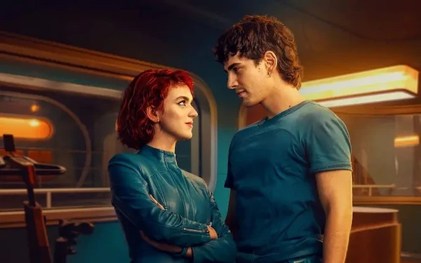 Dentro do espaço, alianças frágeis, segredos do passado e dilemas morais dão o tom da narrativa, que mistura drama psicológico, suspense e ficção científica por Reprodução/Netflix