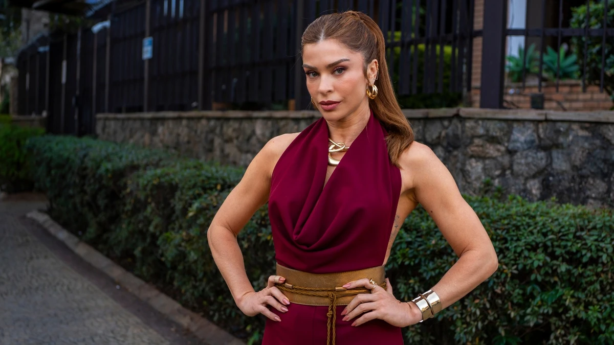 Arminda (Grazi Massafera) por Divulgação
