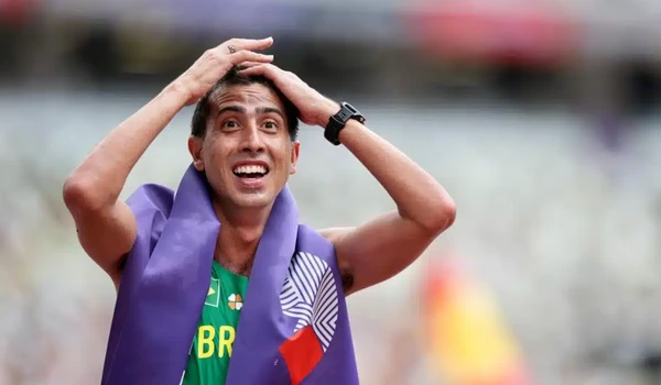 Caio Bonfim perdeu a aliança durante prova