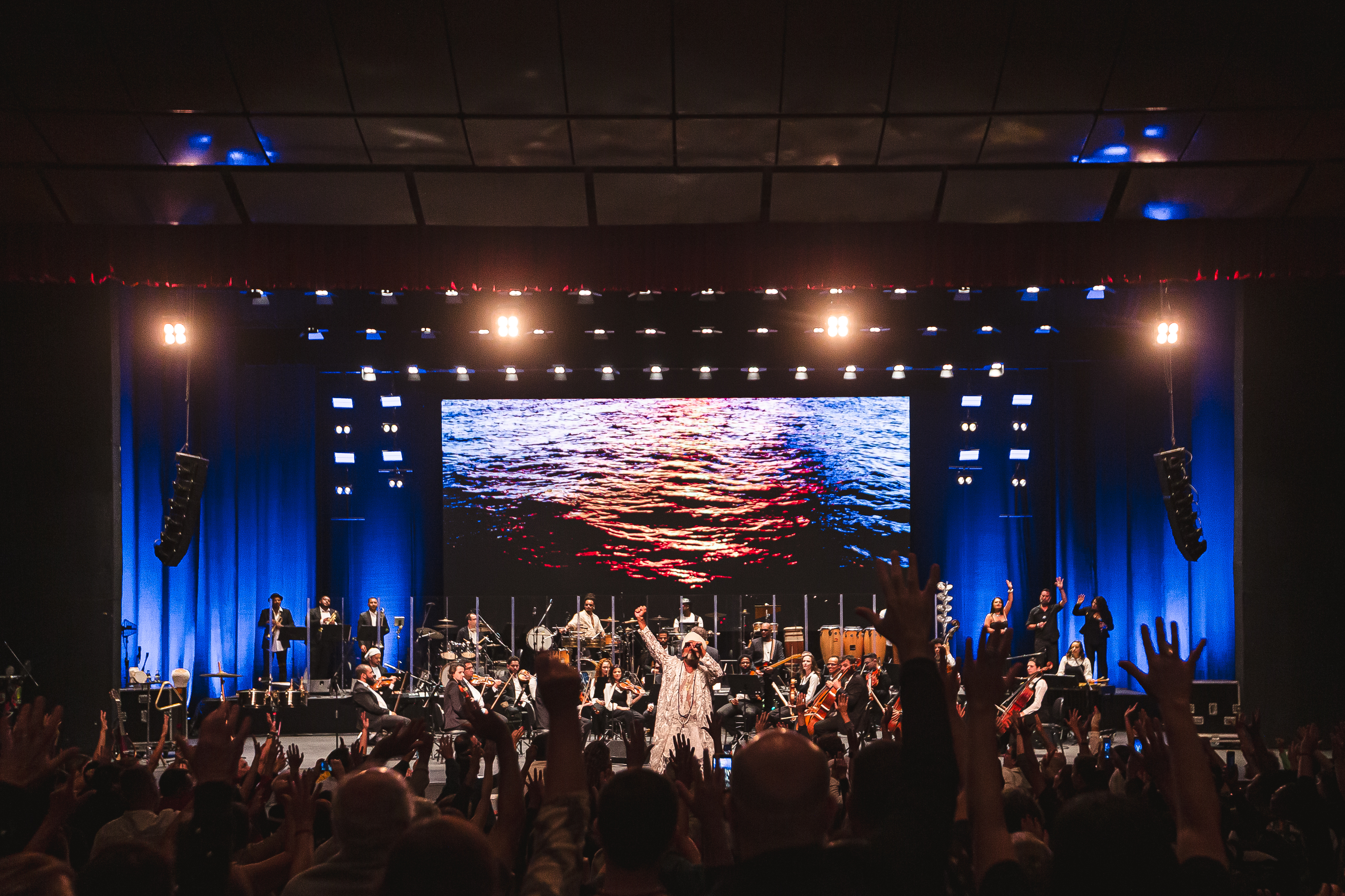 União entre Brown e a orquestra começou há um ano por Rapha Garcia/Divulgação