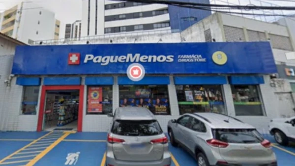 Pague Menos da Rua Sabino Silva
