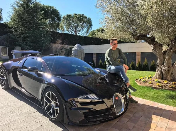 Bugatti Veyron Grand Sport Vitesse por Reprodução