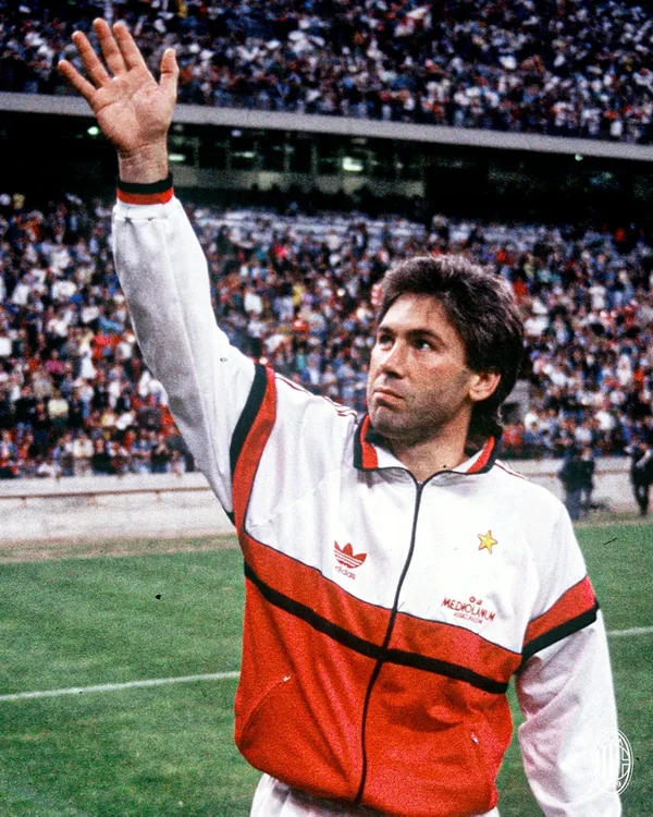É um dos poucos a ganhar a Champions League como jogador e como técnico.É um dos poucos a ganhar a Champions League como jogador e como técnico.

É um dos poucos a ganhar a Champions League como jogador e como técnico.
É um dos poucos a ganhar a Champions League como jogador e como técnico por Divulgação
