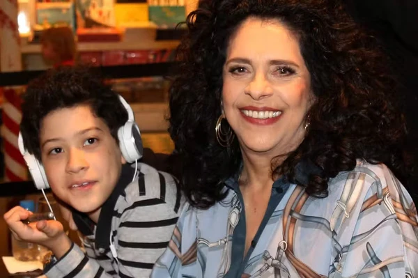 Ela adotou um filho, chamado Gabriel, em 2007, quando ele tinha 2 anos por Arquivo/TV Globo