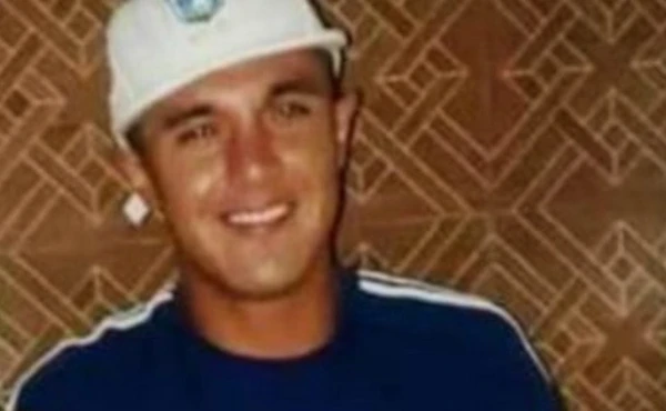 Jovem de 22 anos comparece ao 'próprio' enterro