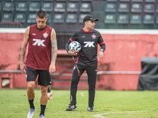 Imagem - Na estreia de Jair Ventura, Vitória encara o Grêmio buscando reagir na luta contra o rebaixamento