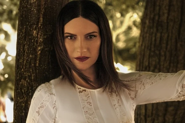A cantora italiana Laura Pausini por Divulgação