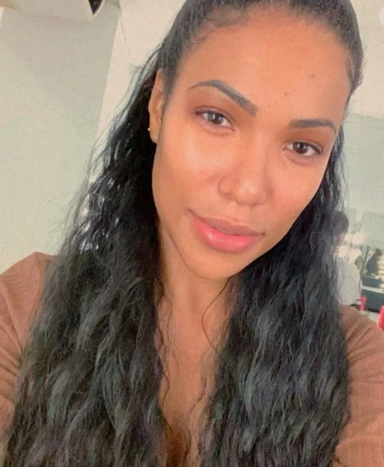 Carol Lekker sem maquiagem  por Reprodução/Redes Sociais 