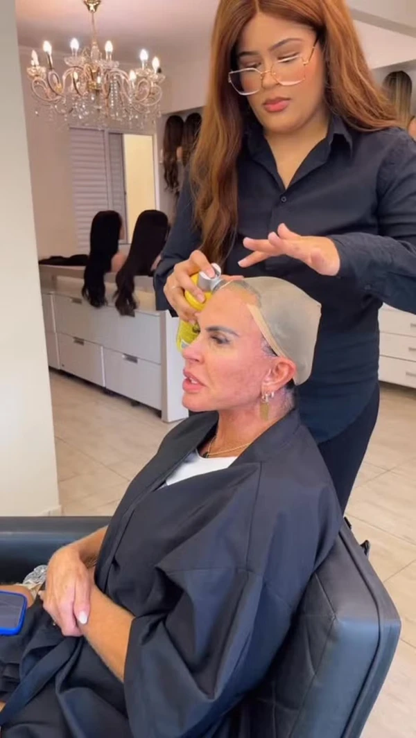Com alopecia, Gretchen passa por transformação no visual por Reprodução/Instagram