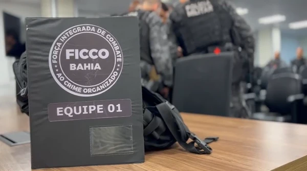 Ficco também participa da ação por Reprodução