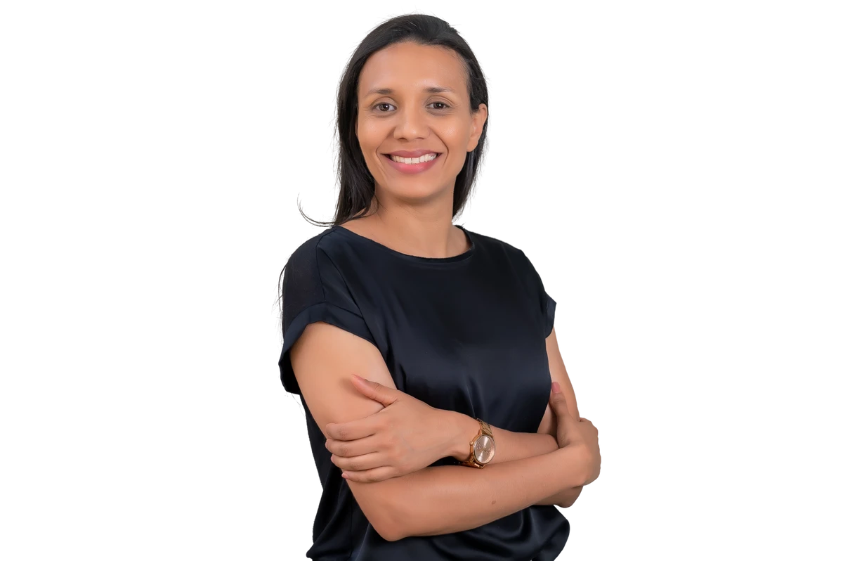 Thais Marion Cordeiro é  especialista em Recursos Humanos e Desenvolvimento de Equipes, além de atuar como Coordenadora de Pós-Graduação da Uninter