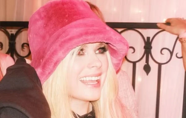 Avril Lavigne por Reprodução/Redes Sociais 