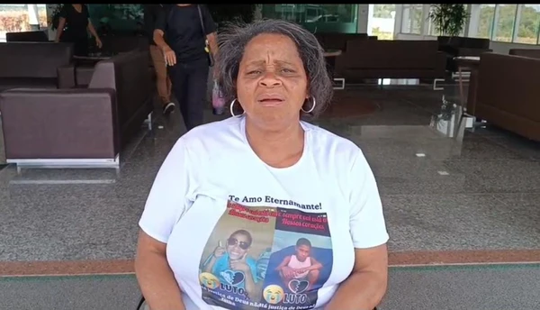 Enterrado jovem autista morto em operação da Rondesp em Rio Sena por Bruno Wendel/CORREIO