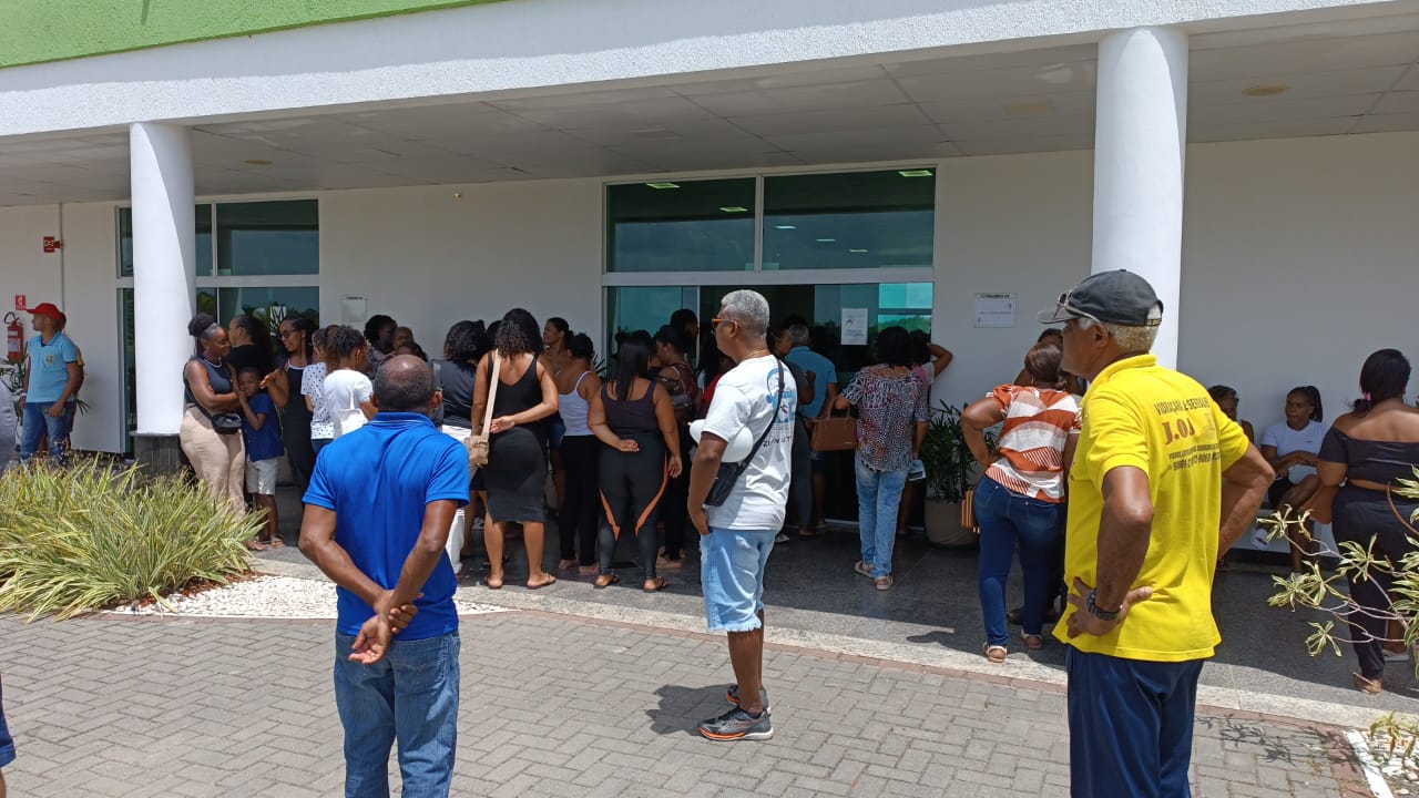 Enterrado jovem autista morto em operação da Rondesp em Rio Sena por Bruno Wendel/CORREIO