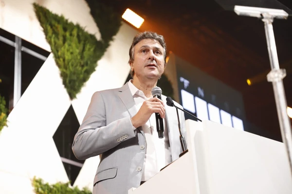 Ministro da Educação, Camilo Santana, no Fnesp