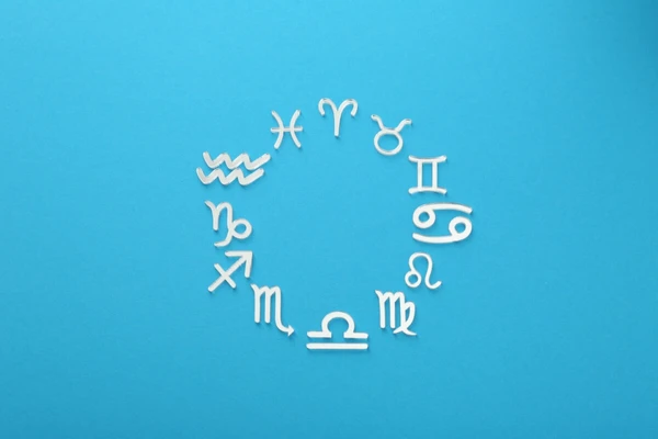 Signo, zodíaco, astrologia e horóscopo