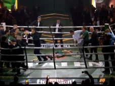 Imagem - Sangue, desmaio e briga generalizada: Popó vence Wanderlei em noite caótica no Spaten Fight Night