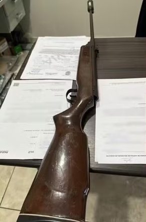 A arma do crime foi encontrada na propriedade da família por Polícia Civil do Paraná