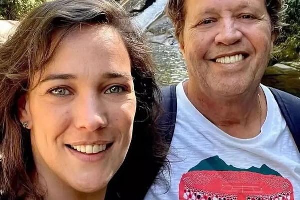 Adriana Birolli e seu marido, Ivan Zettel por Reprodução/Redes Sociais