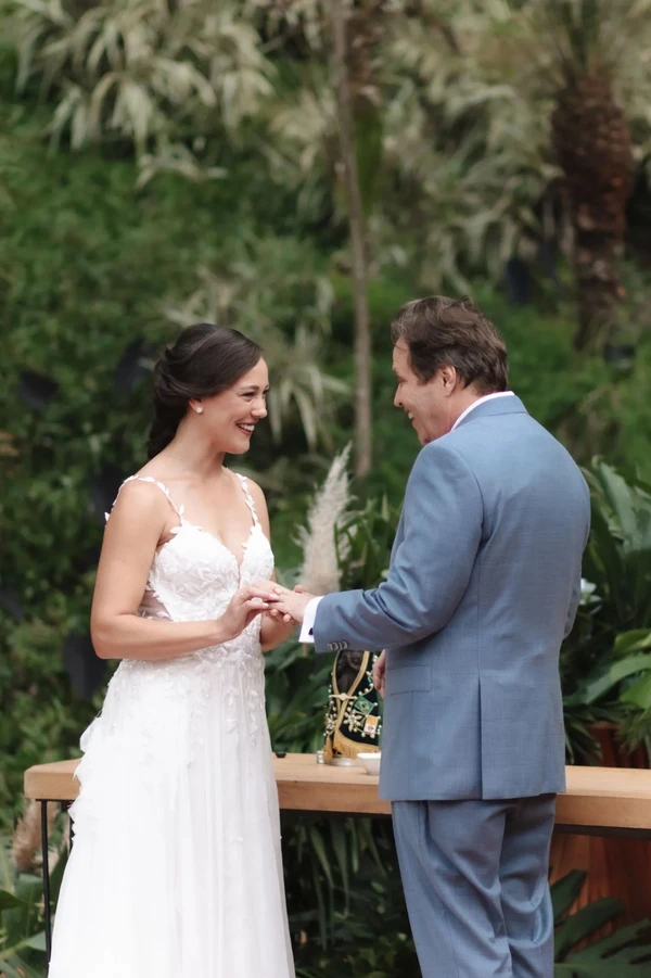 Casamento de Adriana Birolli com Ivan Zettel por Divulgação/@venamorifotografia