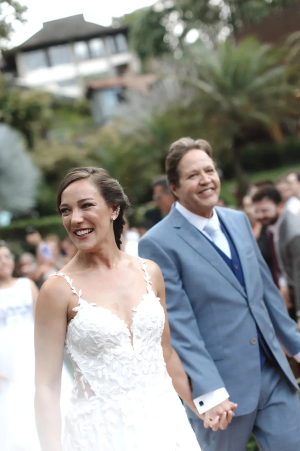Casamento de Adriana Birolli com Ivan Zettel por Divulgação/@venamorifotografia