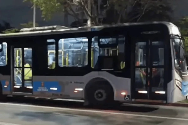 Motorista do ônibus matou o passageiro à facadas