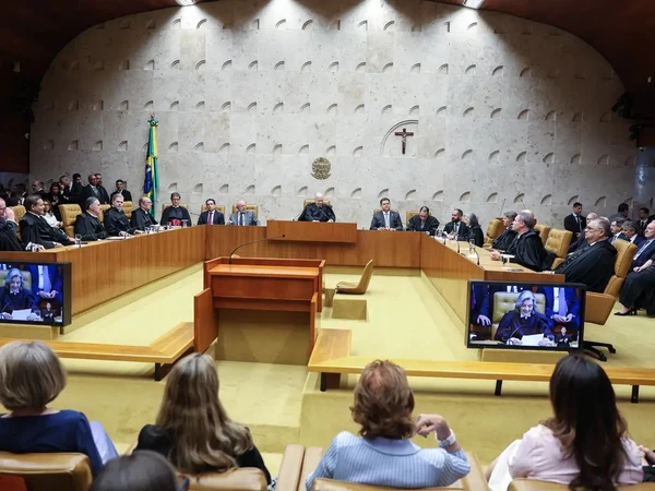 Posse do ministro Edson Fachin como presidente do STF por Valter Campanato/Agência Brasil