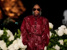 Imagem - Modelo do interior da Bahia brilha em desfile da Saint Laurent