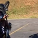 Imagem - O que é 'grau de rua'? Moda na periferia de empinar moto pode ser regulamentada